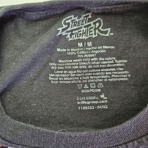Street Fighter Retro Graphic Logo Sega Capcom Short Sleeve Video Game T-Shirt M - Picture 6 of 6